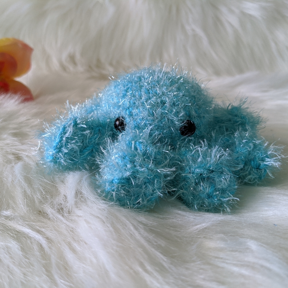 Stuffed Octopus Toy - Dark Blue Fuzz